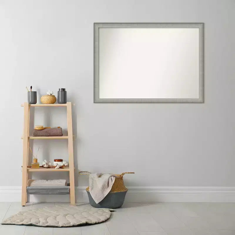 Specchio da parete elegante e sottile da 104 x 76 cm per bagno, finitura peltro - Include hardware di montaggio