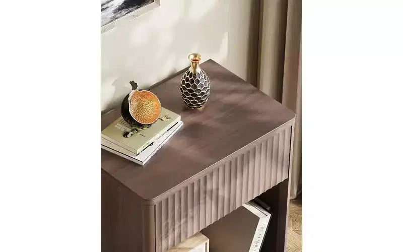 Comodino, Comodino in Legno con Cassetto e Ripiano Aperto, Comodino Scanalato per Camera da Leto, Comodino di Metà Secolo