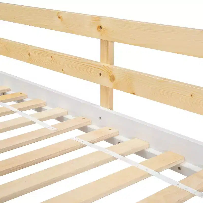 Letto a Castello con Struttura a Casetta, con Finestre e Porte, in Legno Bianco, con Scaletta di Sicurezza e Sponde Protettive